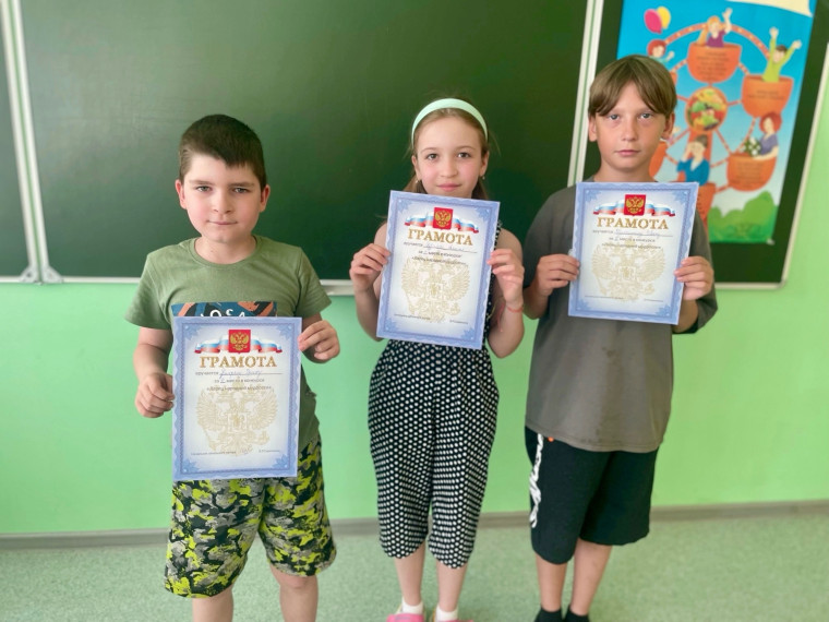 Сегодня, 9 июня, 7-й день, на базе МБОУ «Тат-Пишленская СОШ», школьного лагеря «Волшебная страна» и лагеря труда и отдыха..